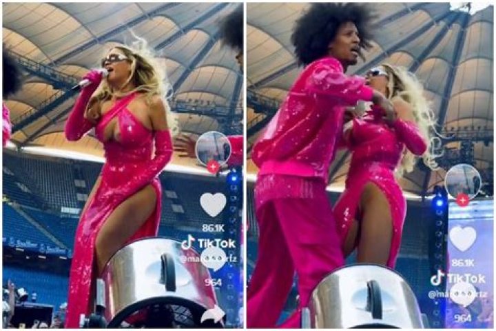 Nicki Minaj's Nipples Pop Out Of Her Bra In Paris