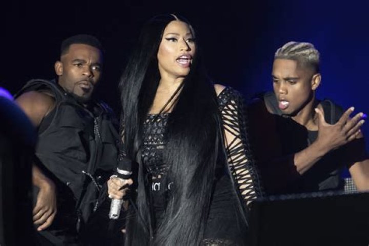 Nicki Minaj Celebrates Going Double-Platinum With "Super Freaky Girl"
