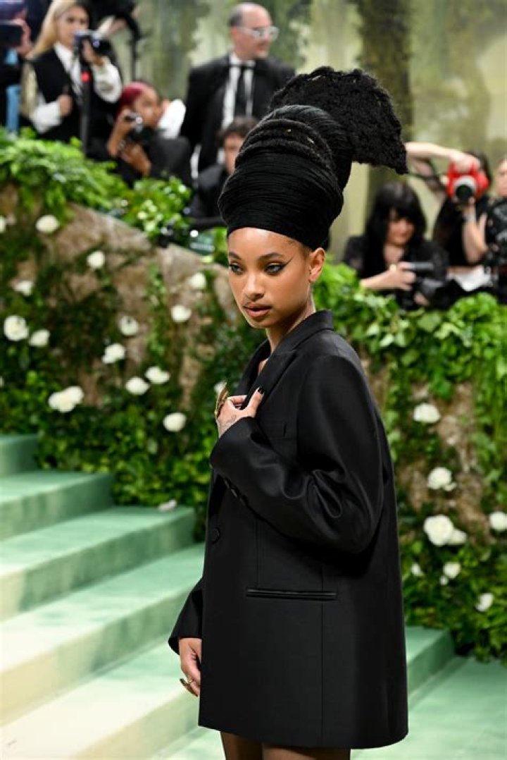 North West Shows Off Her Unique Style (Which Includes a Fake Cast) by Dressing Her BFFs