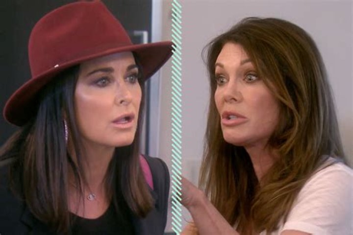 OMG‘RHOBH’ Season 9 Premiere Teases the End for Lisa Vanderpump and Kyle Richards
