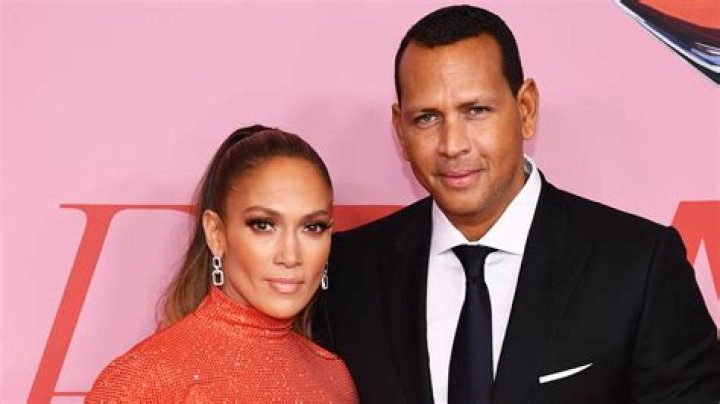 Power Couple! Jennifer Lopez and Alex Rodriguez Look Stunning on Their First Red Carpet of 2020