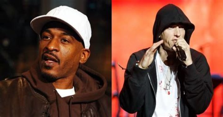 Rakim Praises Eminem As A Lyrical "Beast"