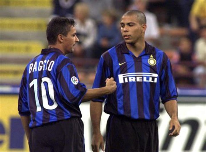 Roberto Baggio (Soccer Player) - Age, Birthday, Bio, Facts, Family, Net Worth, Height & More