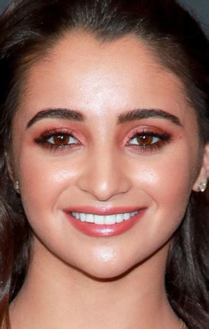 Salena Qureshi (TV Actress) - Age, Birthday, Bio, Facts, Family, Net Worth, Height & More