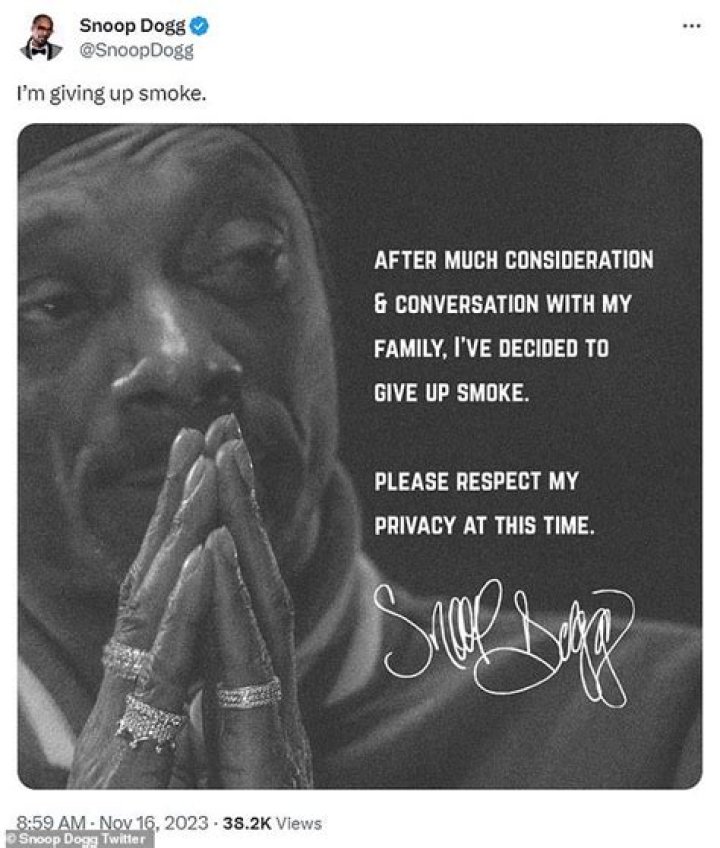 Snoop Dogg Claims He's Giving Up Smoking In New Instagram Post