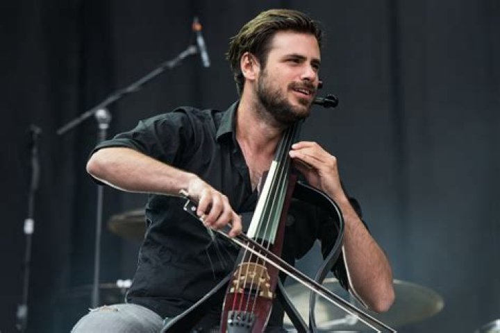 Стйепан Хаусер - Stjepan Hauser (Виолончелист) - возраст, день рождения, биография, факты, семья, собственный капитал, рост и многое другое