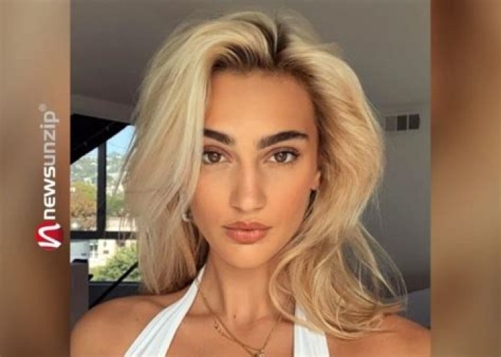 Suede Brooks Wiki - Age, Boyfriend, Net worth, Family, Biography & More