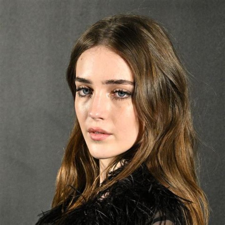 Talia Ryder (Movie Actress) - Age, Birthday, Bio, Facts, Family, Net Worth, Height & More