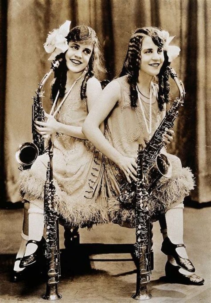 The Curious Life Of The Conjoined Hilton Sisters