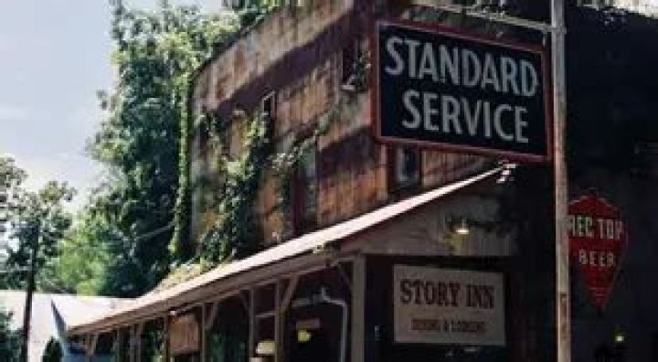 The Entire Town Of Story, Indiana — Population 3 — Is Up For Sale