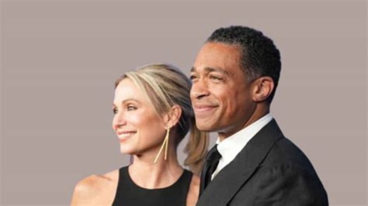 TJ Holmes (Journalist) - Age, Birthday, Bio, Facts, Family, Net Worth, Height & More
