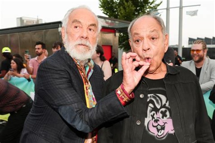 Tommy Chong (Movie Actor) - Age, Birthday, Bio, Facts, Family, Net Worth, Height & More