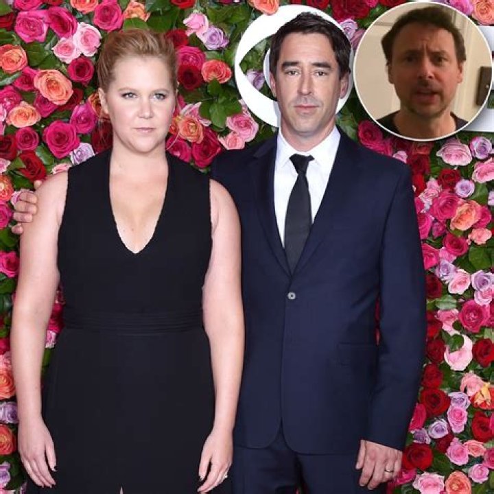 Um, What? Amy Schumer’s Ex-Boyfriend Currently Lives With Her and Her Husband: ‘She’s Been Very Cool’
