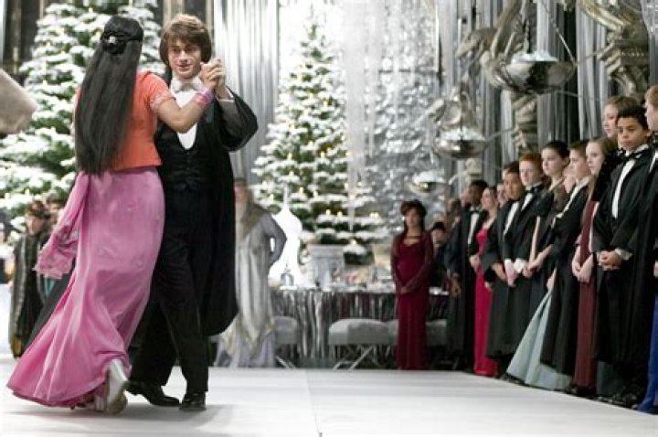 What did Pansy Parkinson wear to the Yule Ball?