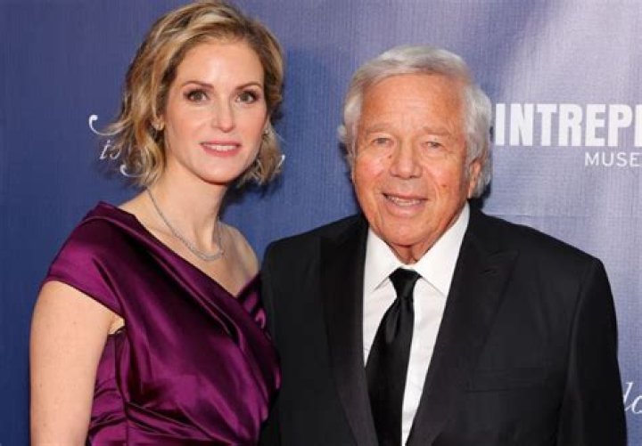 Who is Dana Blumberg? Wiki, Biography, Net Worth, Age, Husband, Parents, Kids, Family, News & More