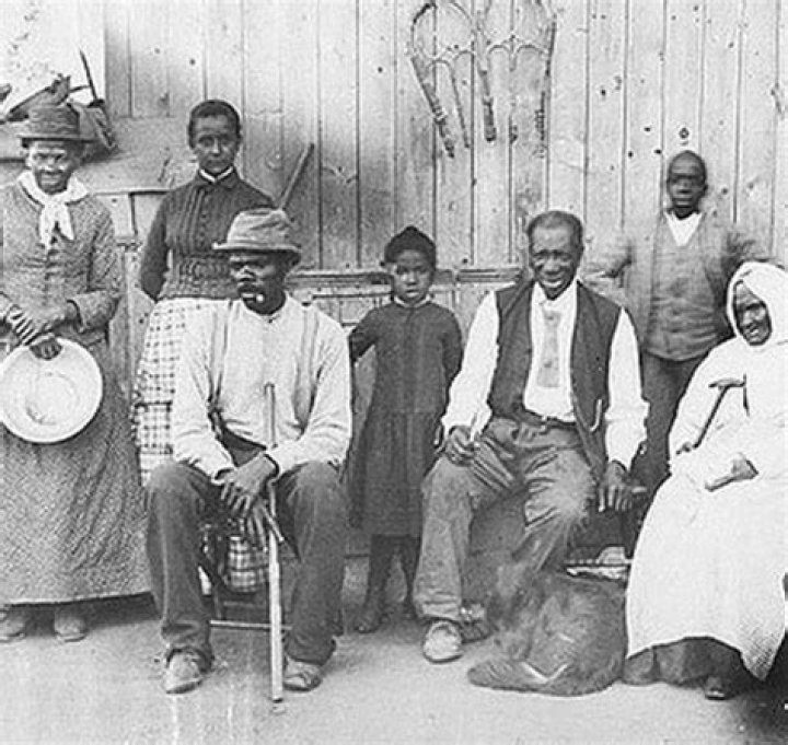 Who Is Gertie Davis? Family