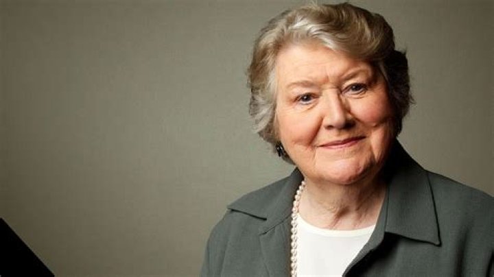 Who is Patricia Routledge partner? – Celebrity.fm – #1 Official Stars, Business & People Network, Wiki, Success story, Biography & Quotes