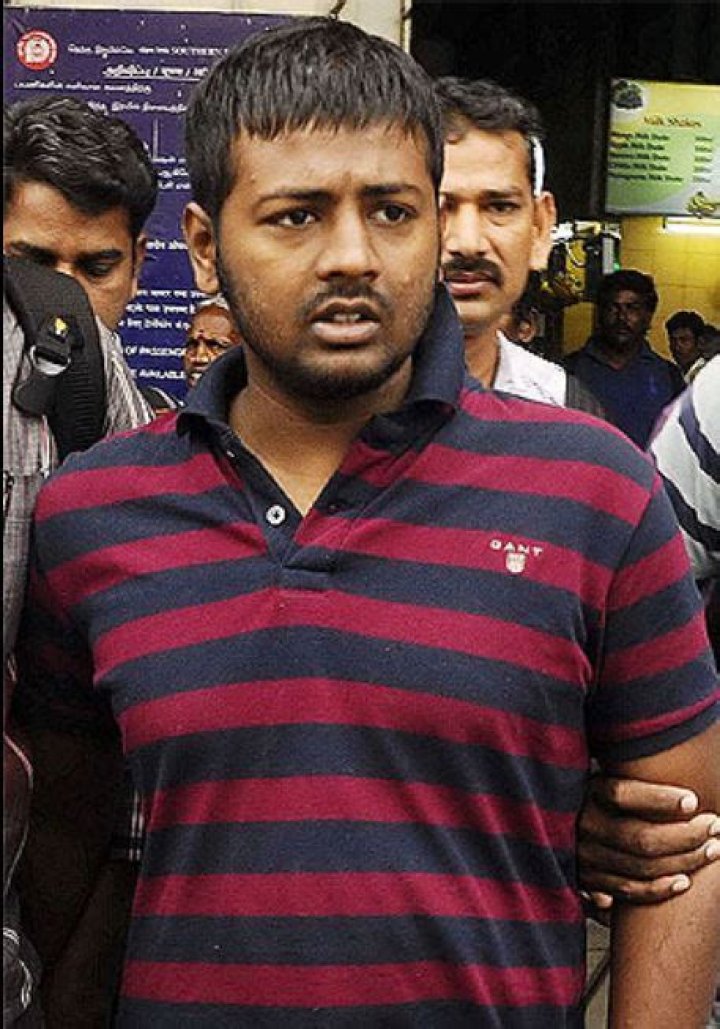 Who is Sukesh Chandrashekhar? Wiki, Biography, Net worth, Age, Wife, Parents, House, Cars & More