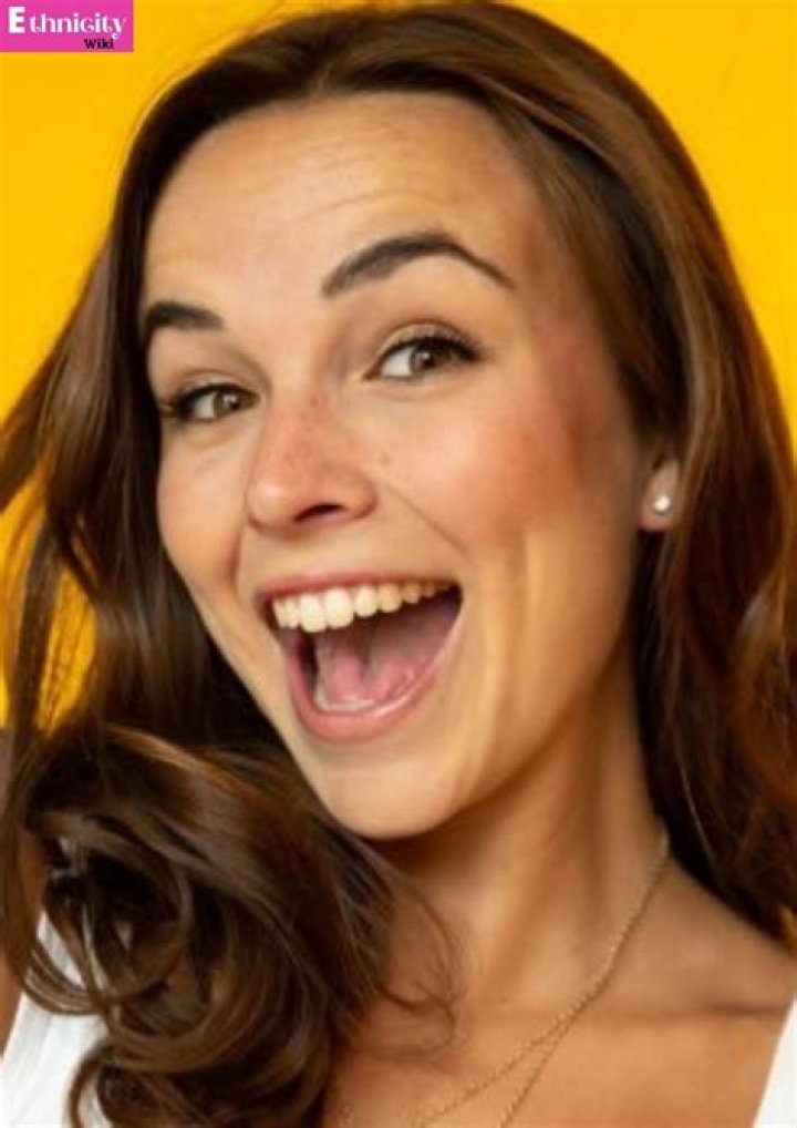 Wiki, Net worth, Ethnicity, Age, Height, Boyfriend, Parents, Siblings & More