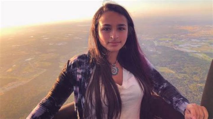 Young Love! Jazz Jennings Reportedly Met Her New Boyfriend Online: ‘He’s Very Kind’
